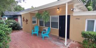 Beautiful Updated Home in Lake Access Community to the Chain of Lakes Beautiful Updated Home in Lake Access Community to the Chain of Lakes Gallery 3