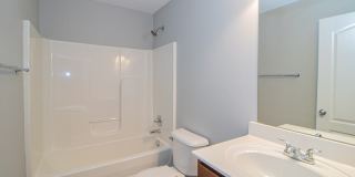 1718-H Thistlewood Dr Gallery 15