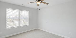 156 Hamlet Court Gallery 17