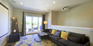 Stunning 4 bed, 4 Bath with Private Rooftop Terrace & Garage Gallery 32
