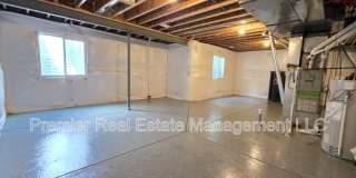 15139 Chicago St Gallery 32