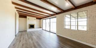 2311 West Whitton Avenue Gallery 8
