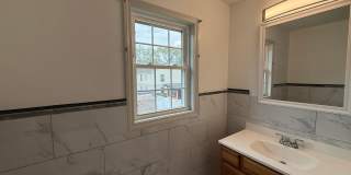 Three Bedroom, Single Family Home Located in Springfield's Pine Point Neighborhood! Gallery 21