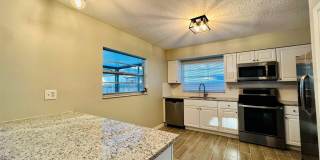 1610 PALM LEAF Drive Gallery 10