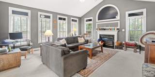 6430 BELLEVUE Place Gallery 15
