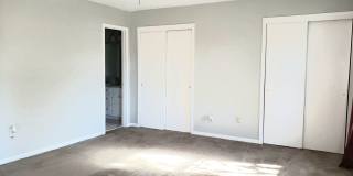 Vaughn Rd Convenient! Gallery 4