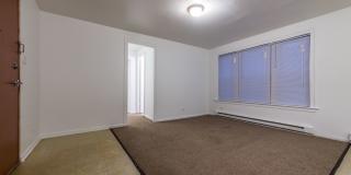 5957 W Madison St Gallery 18