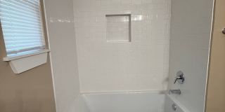 Newly Remodeled 2 Bedroom-1 Bath House Gallery 9