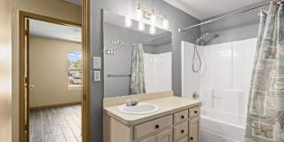 1107 Lynnwood Court Gallery 12