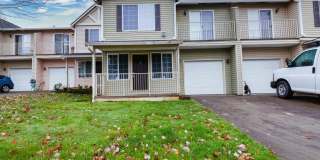 Pebble Creek Village Apartments Gallery 2