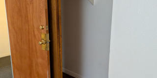 95 N Clarkson St Carolyn Arms Apartments Gallery 24