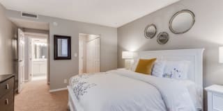 York Plaza Apartments Gallery 7