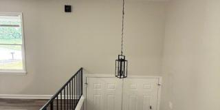 105 Laurel Court Gallery 2