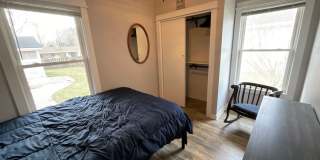 FULLY FURNISHED 3-bedroom, 2.0 bathroom home in Saint Joseph Gallery 15