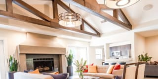 Signature Pointe Gallery 42