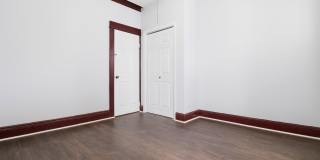 35 WEST 52ND ST Gallery 8