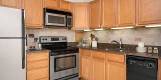 55 West Chestnut Gallery 34