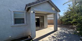 Three Bedroom Two Bath Home with A Den Gallery 24