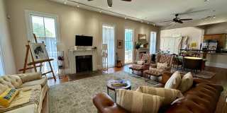 3 BEDS | 2.5 BATHS | WRAP AROUND PORCHES | MIDTOWN Gallery 4