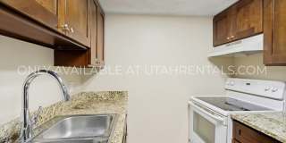 220 W Foxbridge Dr Gallery 6