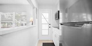 9241 Collins Ave Gallery 10