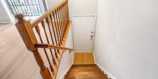 Spacious Newly Rennovated 2 Bedroom House with 2.5 Bath Gallery 6