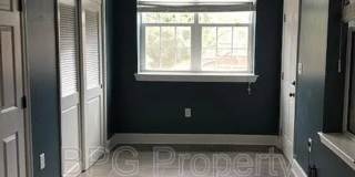 1027 7th St. NE Gallery 14