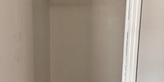 1621 12th Street Gallery 19