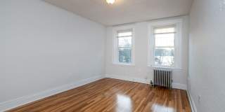 Nicely renovated 1 bed in Brighton. Gallery 9