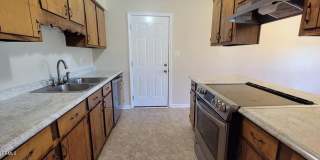 527 Raintree Circle Gallery 8