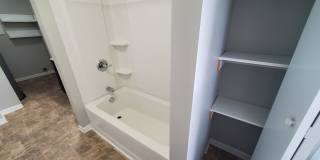 1 bedroom rental home with 2 car garage! 1 bedroom rental home with 2 car garage! Gallery 14
