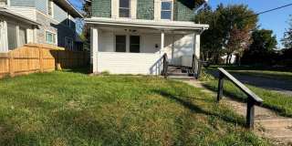 Charming 3-Bedroom, 1-Bathroom Home – $1,200/Month Gallery 1