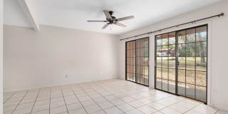 Spacious 3/3 townhome-style condo in Rockwood Villas with washer/dryer Gallery 16