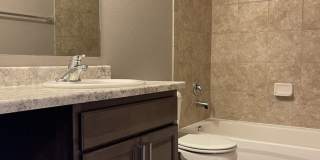 Spacious Two-Story Townhouse Gallery 16