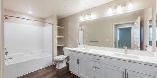 Los Alamitos Luxury Apartments Gallery 78