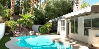 Green Valley Gem with Large Pool, 4 bedrooms, and 3 car garage Gallery 1