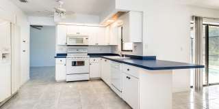 PET FRIENDLY POOL HOME IN PORT CHARLOTTE Gallery 32