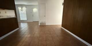 1748 Newington Cove Gallery 3
