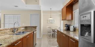 18413 NE 27th Ct Gallery 15