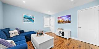 15 Griffin Street Gallery 23