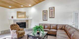 Summer Entrada Apartments Gallery 4