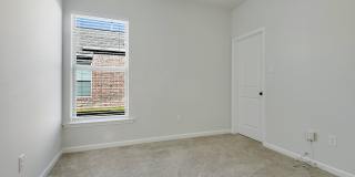 Two year old 3 bedroom available for Lease in Hunters Trace! Gallery 7