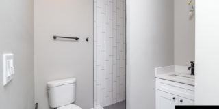 1364 W Ohio Gallery 5