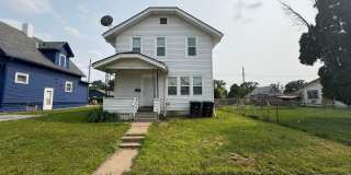 Fully Remodeled 3Bedroom House! Gallery 1