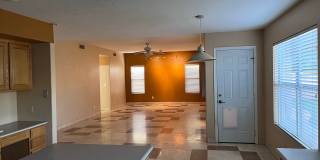 3500 SFT home, 5 Bed 3 bath with POOL and 3 car garage Gallery 14