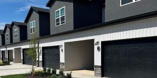 Hillcrest Village Gallery 3