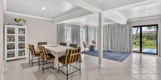 10065 Camelback Lane Gallery 24