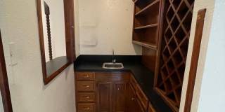 3/2 Southside 1800 sqft, pet friendly, enclosed yard Gallery 6