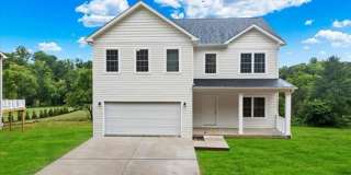 5 BED 2.5 BATH HOME LOCATED IN BLACKSBURG 5 BED 2.5 BATH HOME LOCATED IN BLACKSBURG Gallery 1