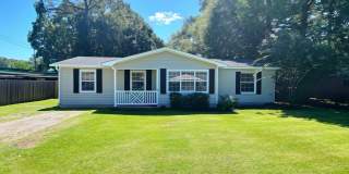 Updated 4-Bedroom Home with Fenced Yard in Pascagoula Gallery 1